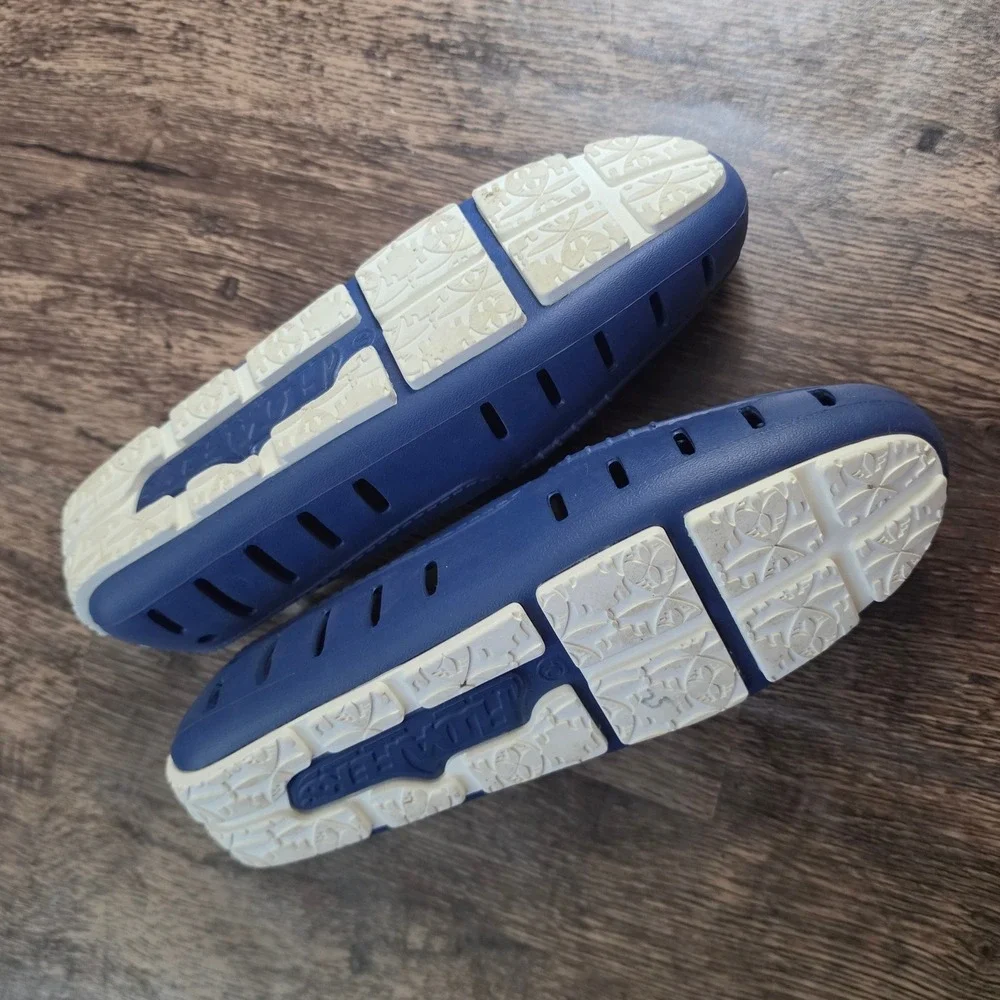 FLOAFERS Country Club Driver Women Size 10 Blue EVA Foam Water Shoe Loafers